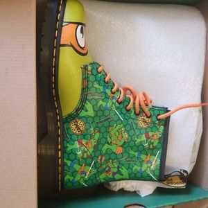 Dr marten limited edition boots